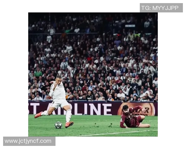 蓝瘦足球带你领略足球的魅力与激情，感受每一场比赛的心跳与欢呼