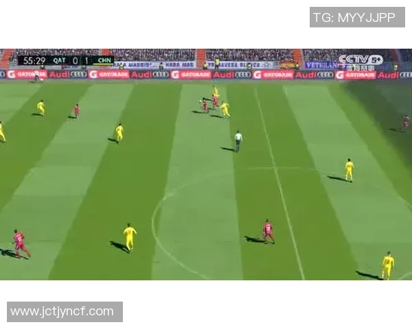 足球02版重燃激情全新赛季开启球迷热情再度高涨 足球02版重燃激情全新赛季开启球迷热情再度高涨